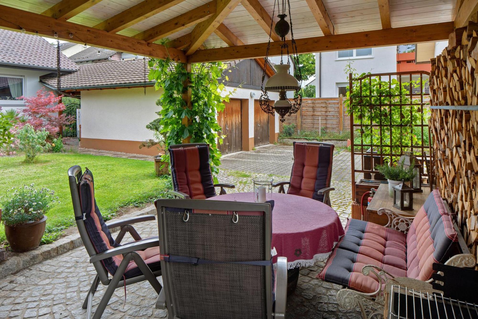 Ferienwohnung Hoell Freiburg im Breisgau Buitenkant foto