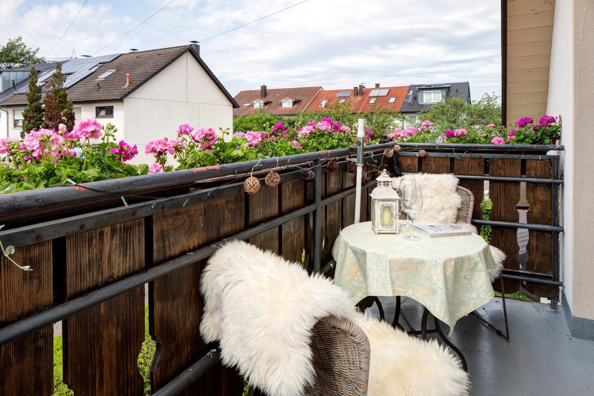 Ferienwohnung Hoell Freiburg im Breisgau Buitenkant foto
