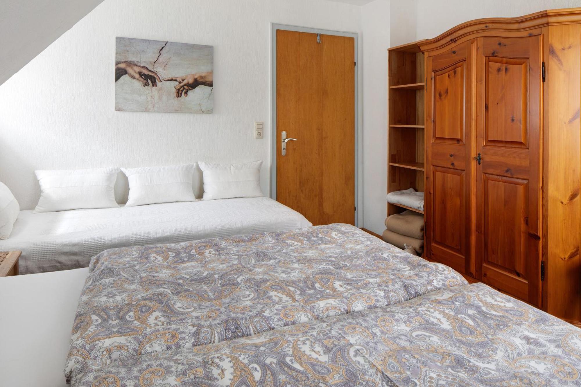 Ferienwohnung Hoell Freiburg im Breisgau Buitenkant foto