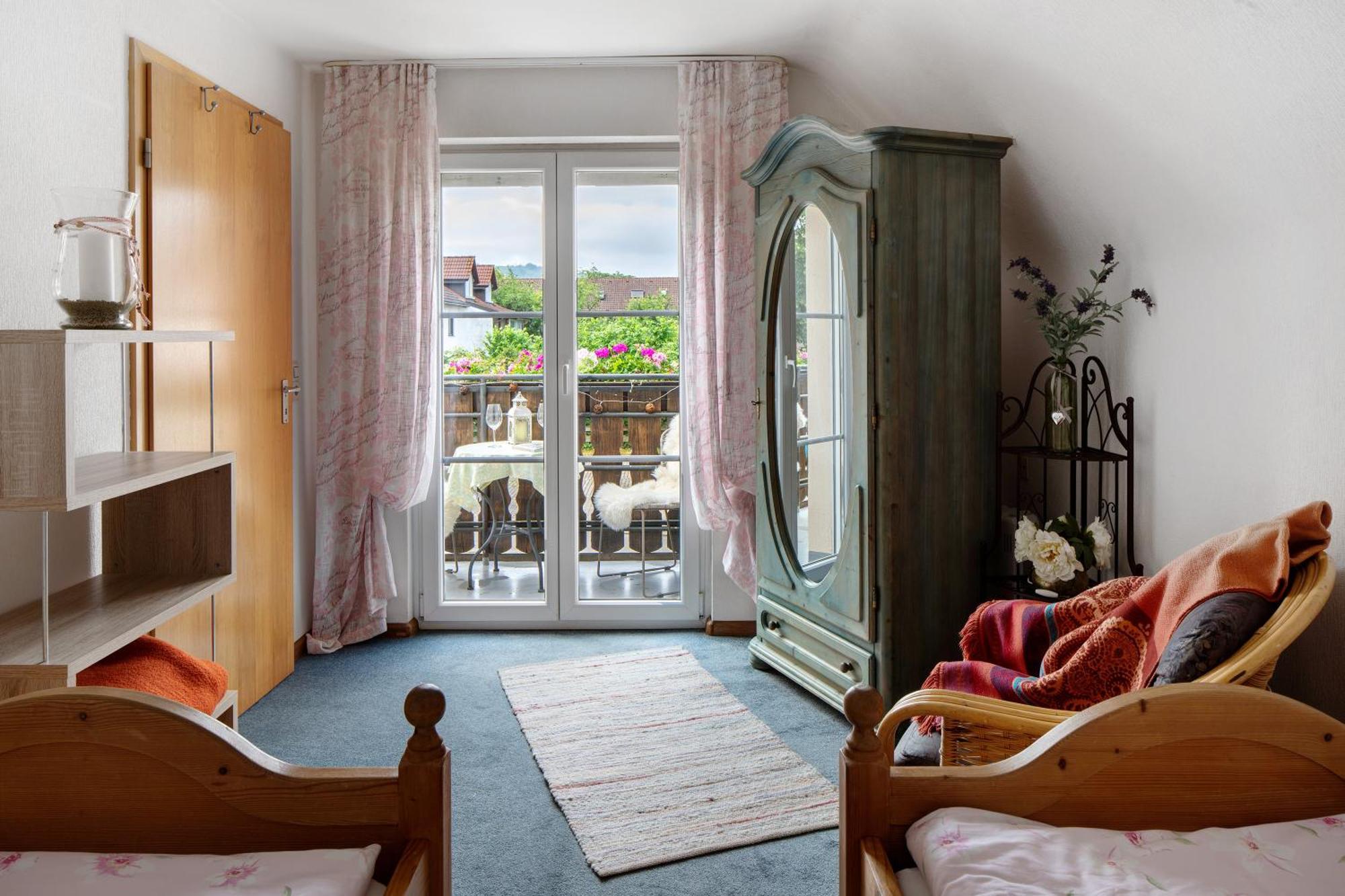 Ferienwohnung Hoell Freiburg im Breisgau Buitenkant foto